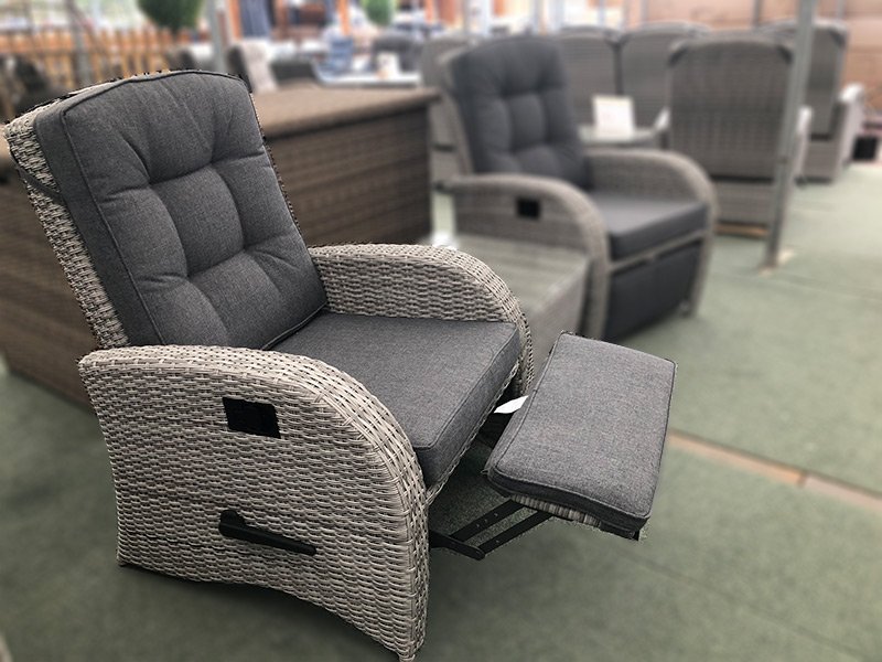 Silver Grey Reclining Rattan Chair Built in Footrest Garden Furniture UK